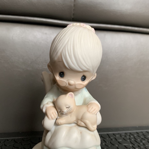 Vintage Precious Moments "The Purr-fect Grandma" 1979 Jonathan David 5" - Picture 2 of 6